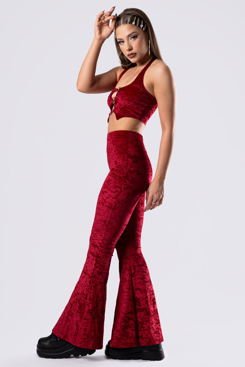 crimson-kiss-flare-pants-set-red-velvet-full-side-view_67c1c390-3559-43d7-a714-d123c7a314b6