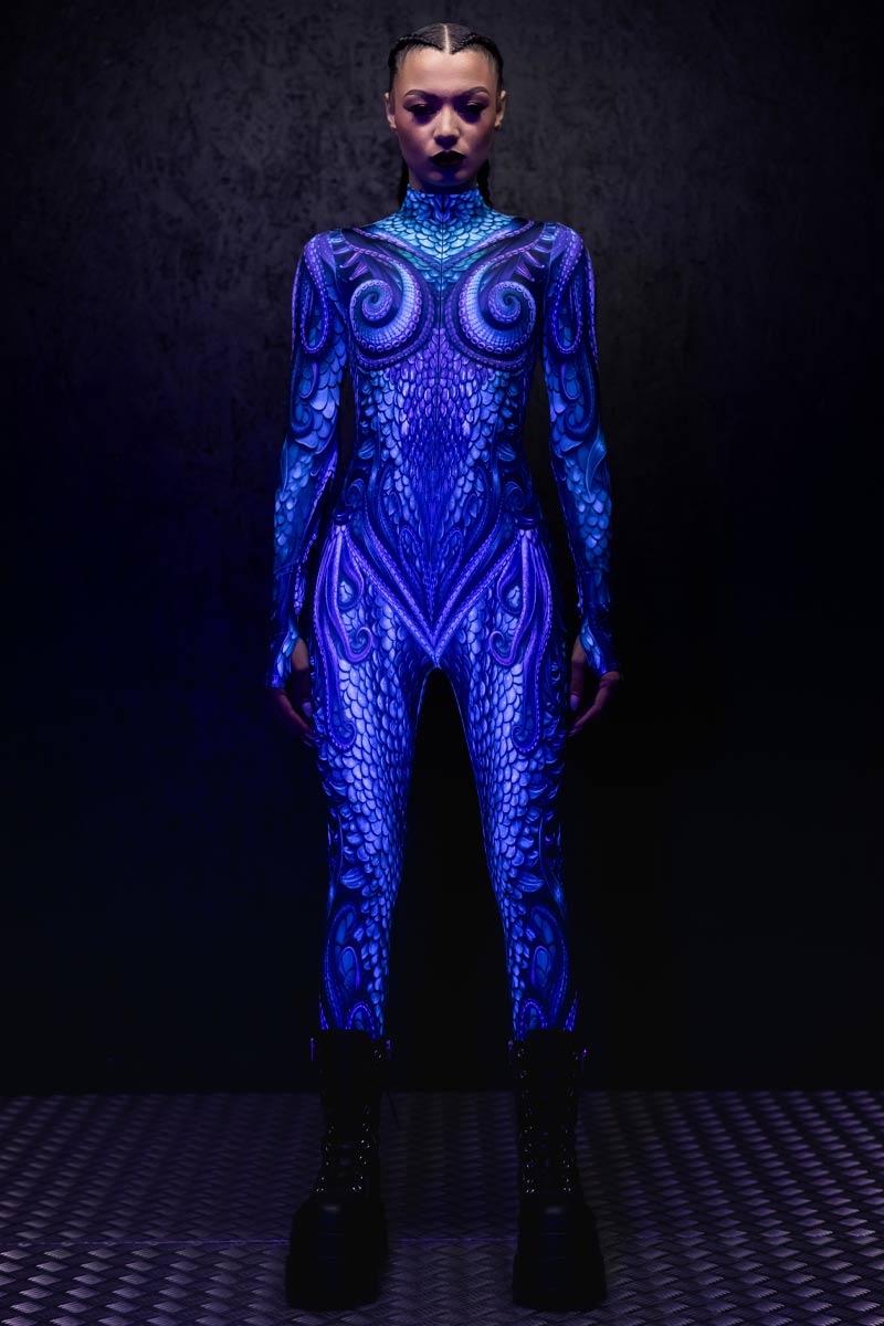 dark-siren-costume-front-view-uv
