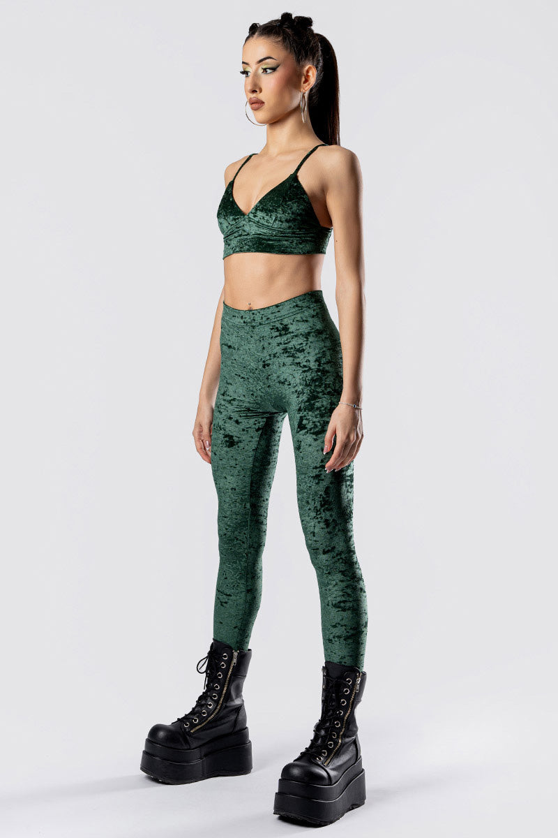 moss-babe-leggings-set-green-velvet-side-view