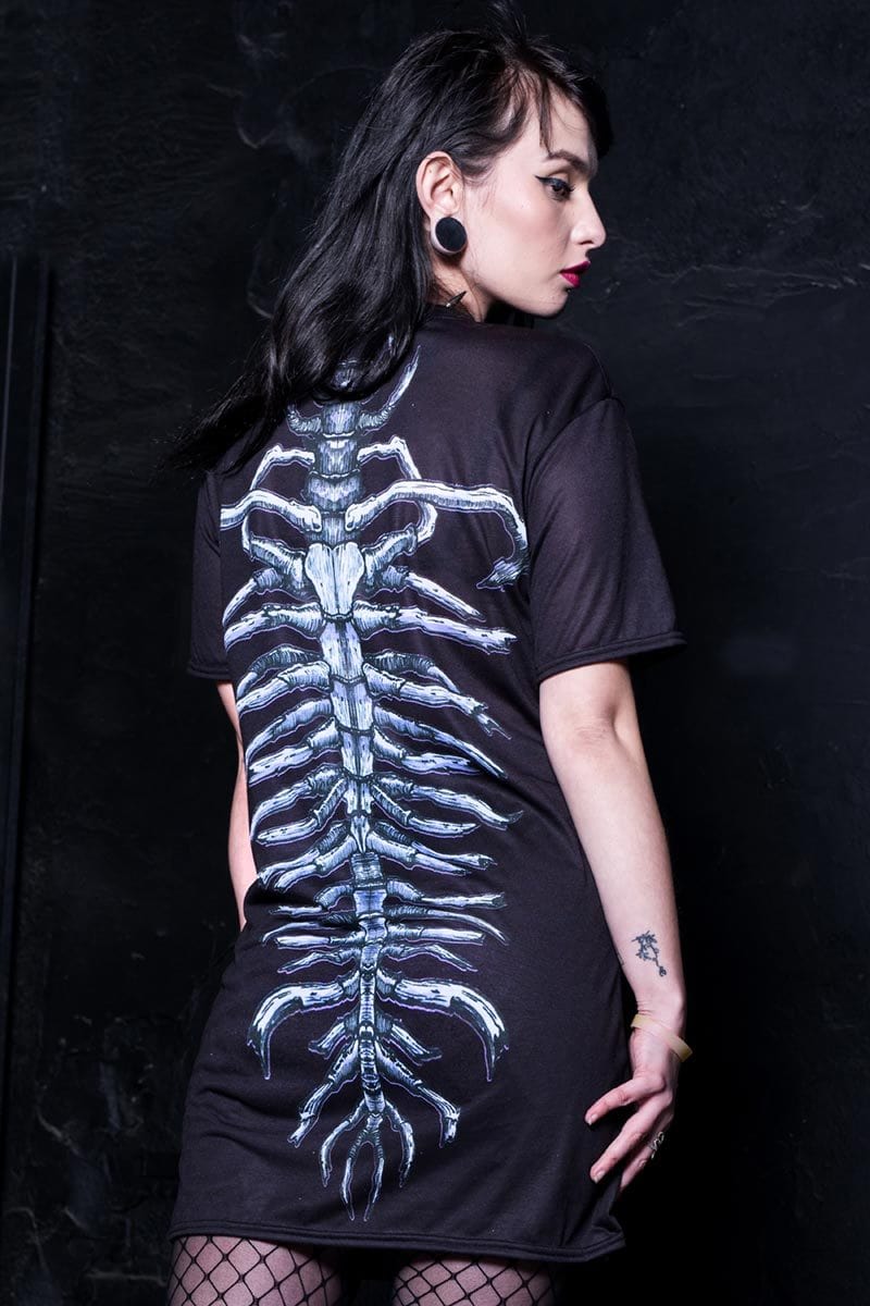 t-shirt-alien-spine