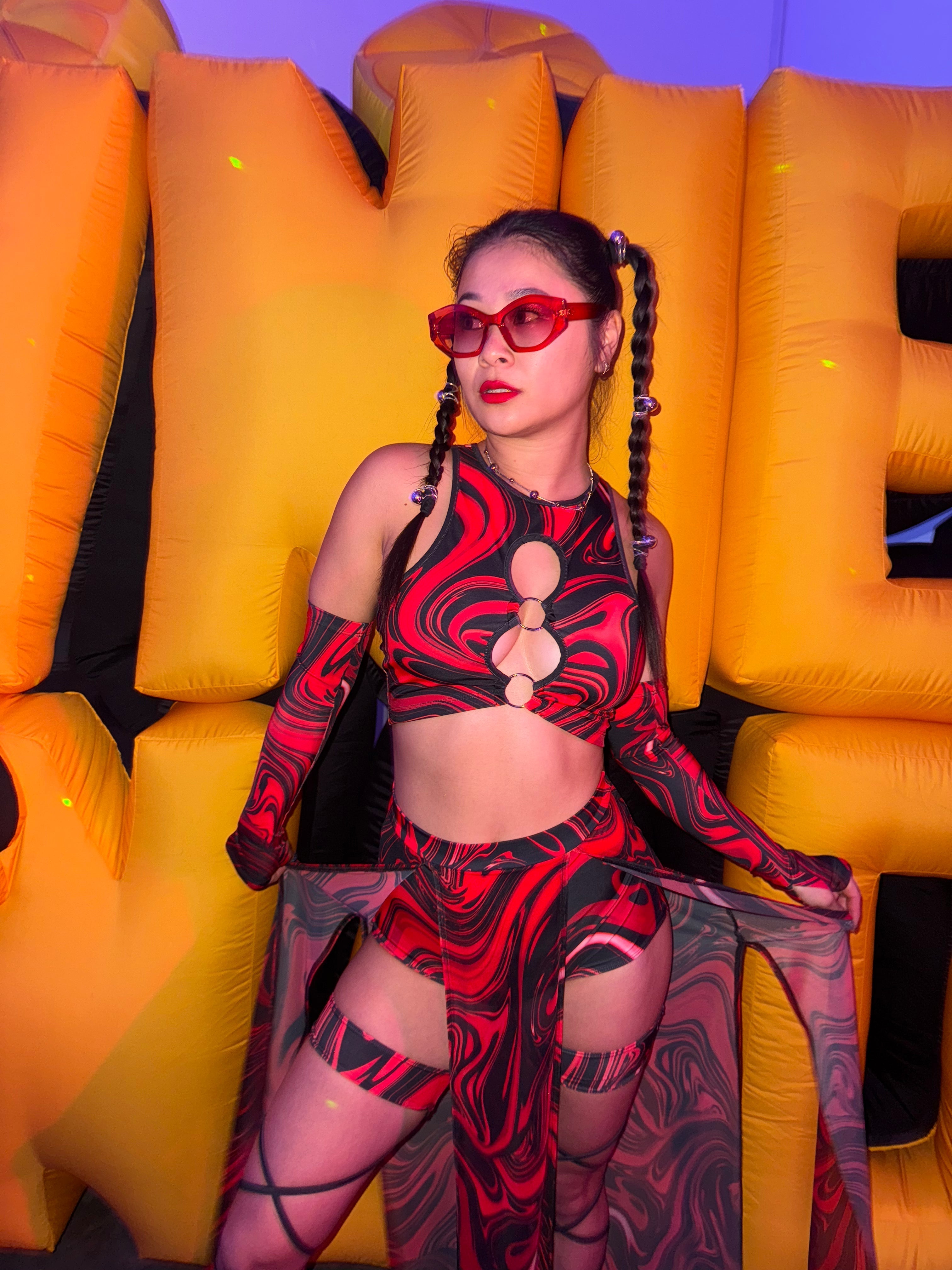 10 Rave Outfits That Channel Lollapalooza