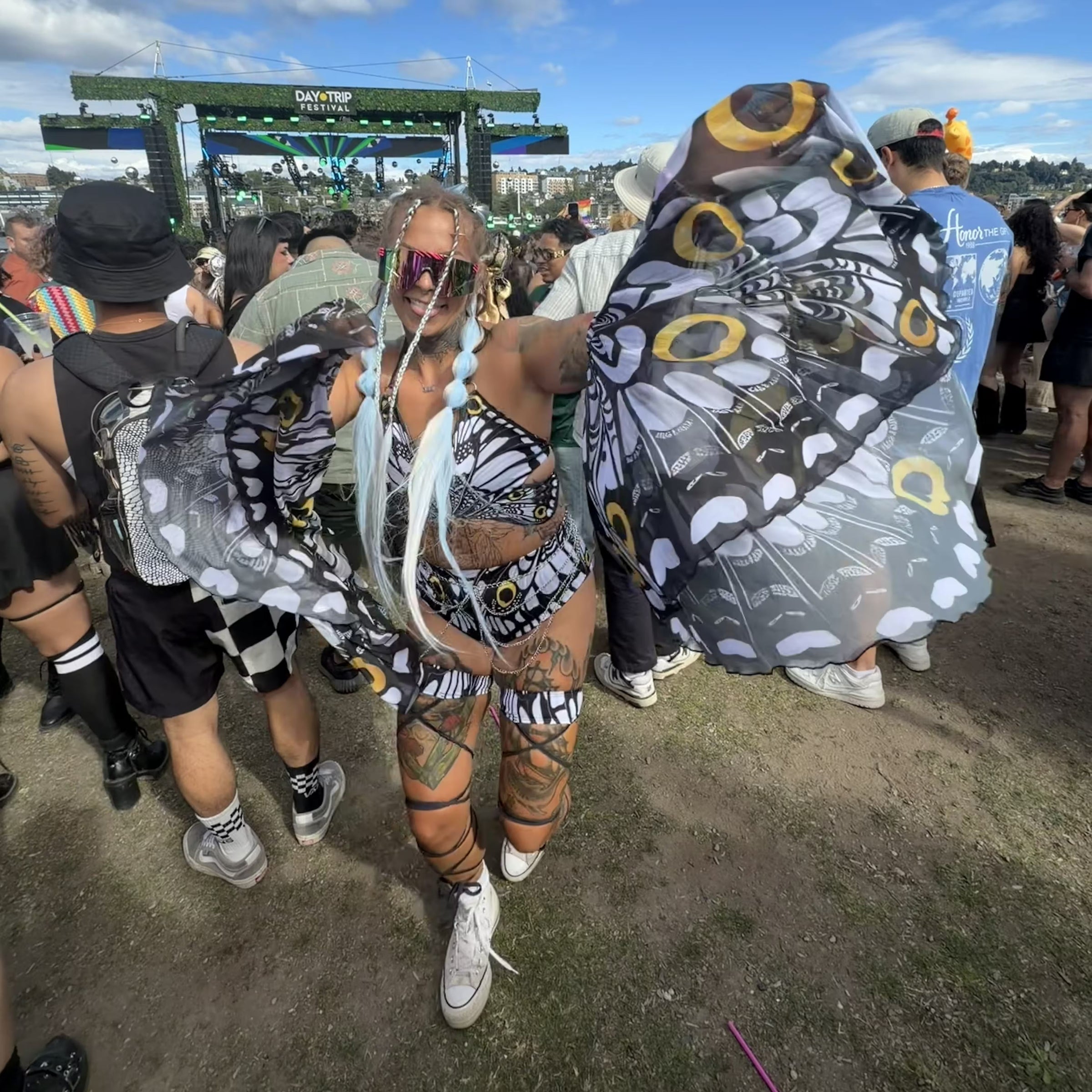 an outfit for edc orlando