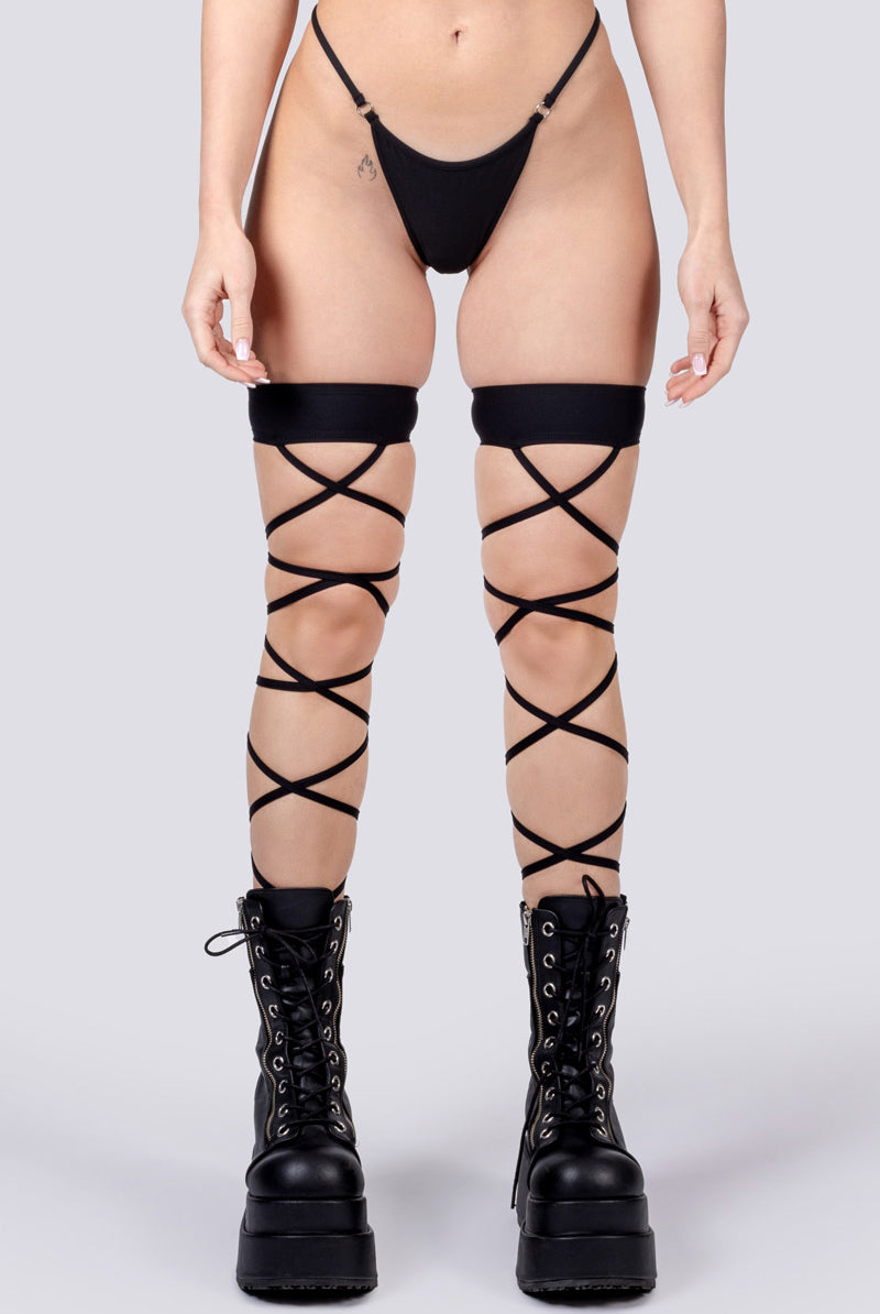 all-black-rave-bikini-set-close-view