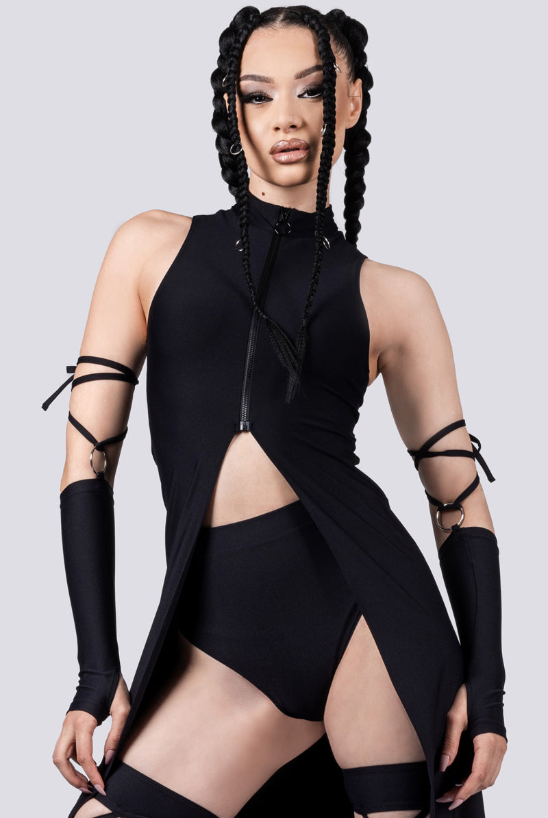 black-cut-out-maxi-dress-close-view