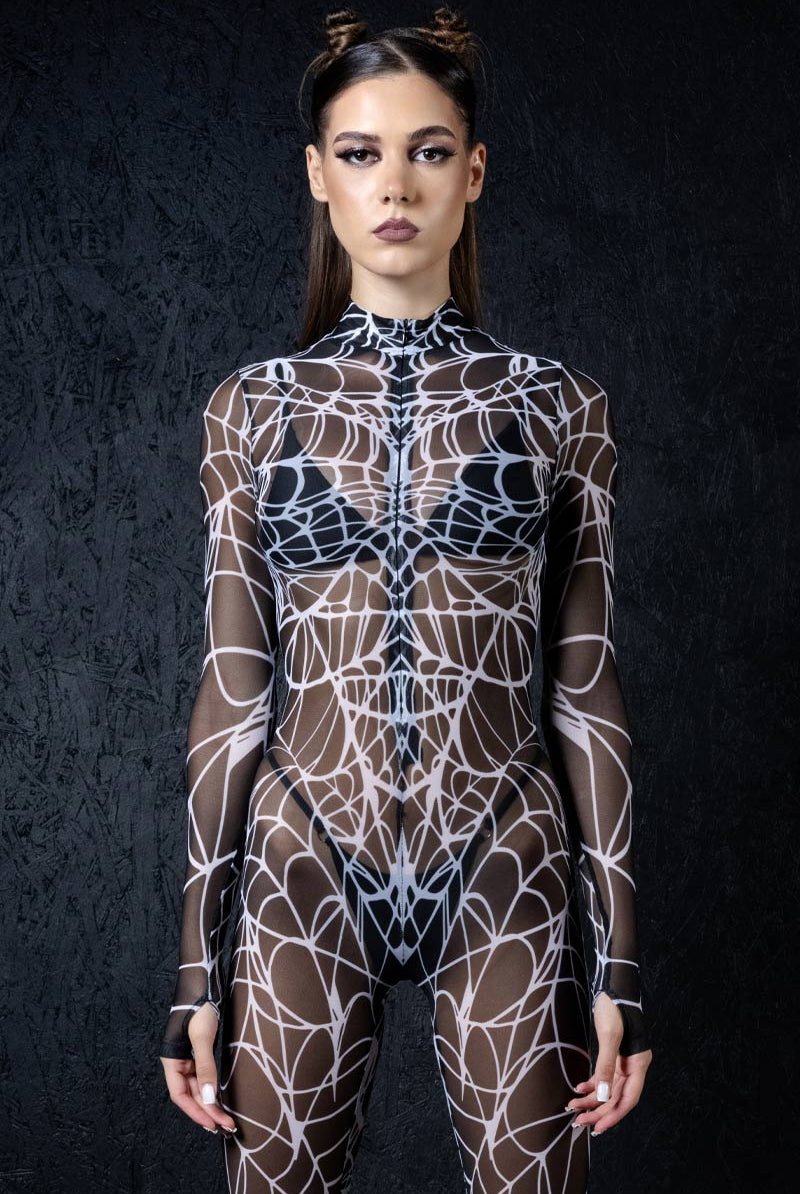 black-widow-costume-close-view