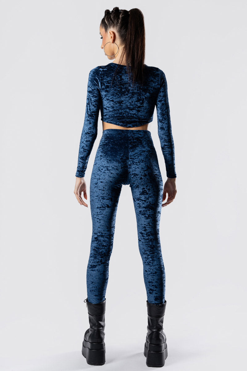 cosmic-indigo-velvet-leggings-blue-velvet-back-view