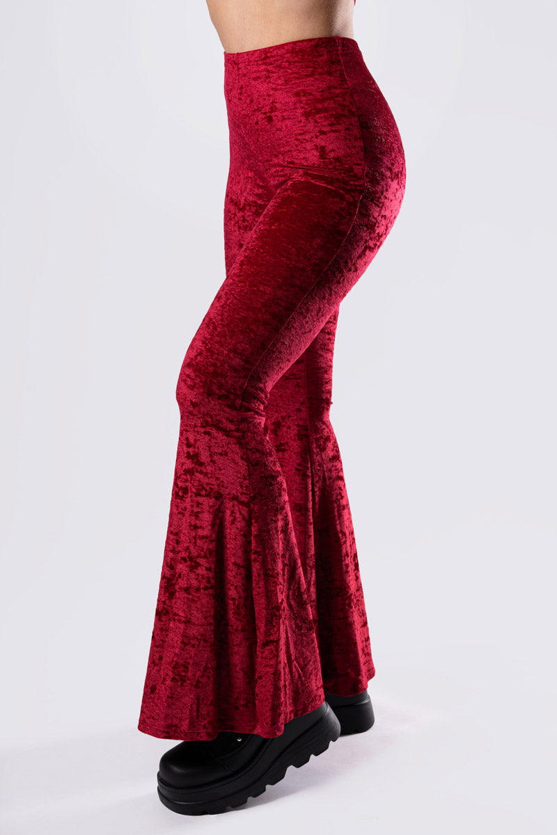crimson-kiss-flare-pants-red-velvet-close-view_d3f83495-95d6-4fed-b788-fa6ddb9994c4