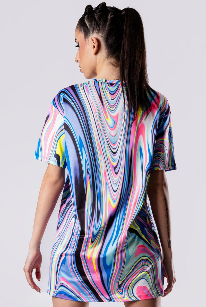 dreamwaver-oversized-t-shirt-dress-close-back-view