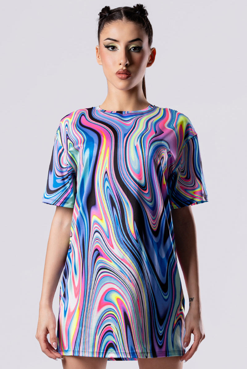 dreamwaver-oversized-t-shirt-dress-close-front-view