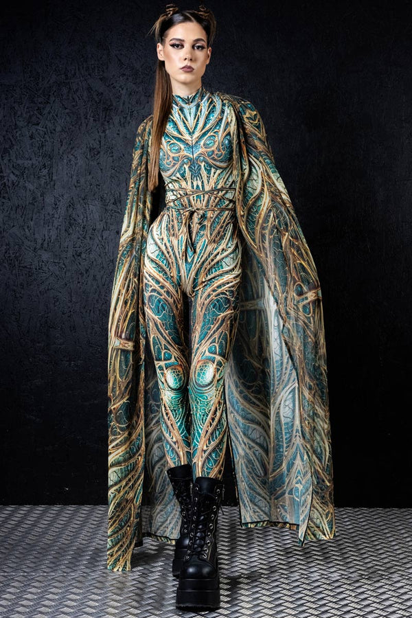 elf-majesty-costume-with-wings-full-view
