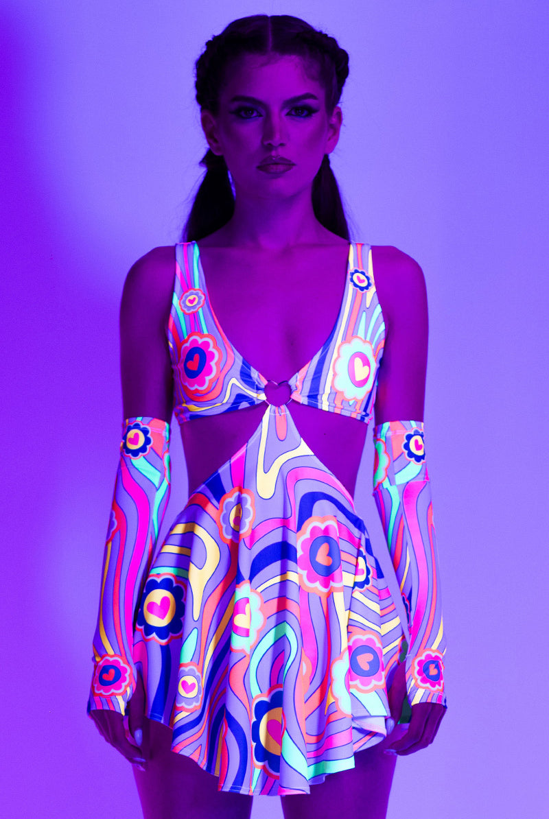 groovy-hearts-cut-out-skater-dress-close-view-uv