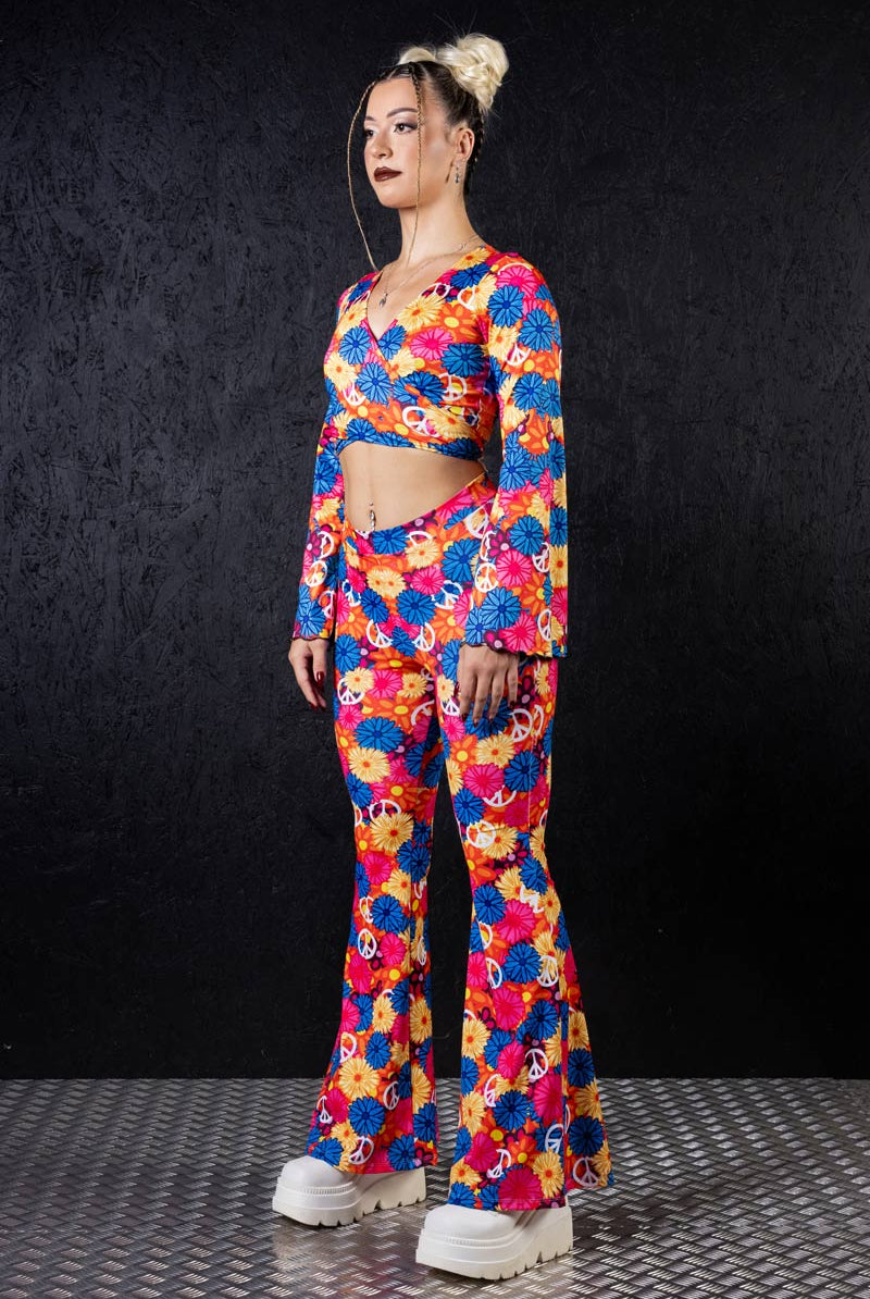hippie-bell-bottoms-set-side-view