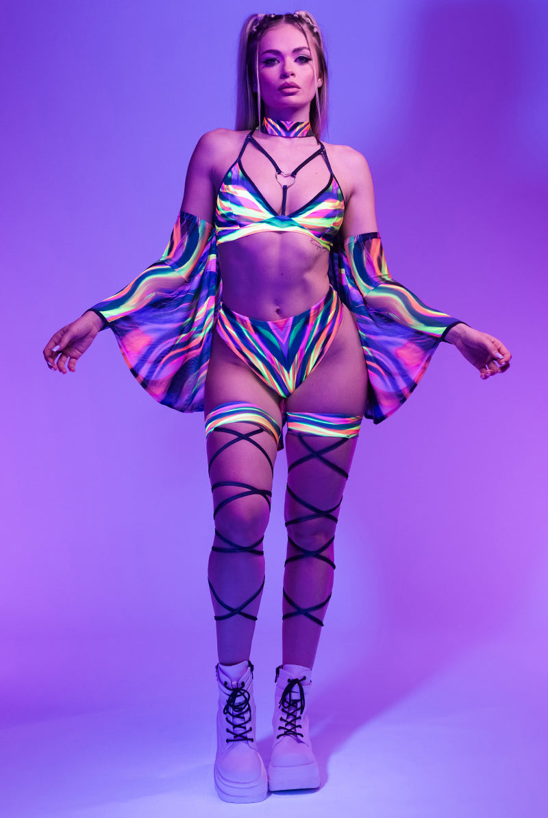 hypno-fairy-high-cut-booty-shorts-set-front-view-uv