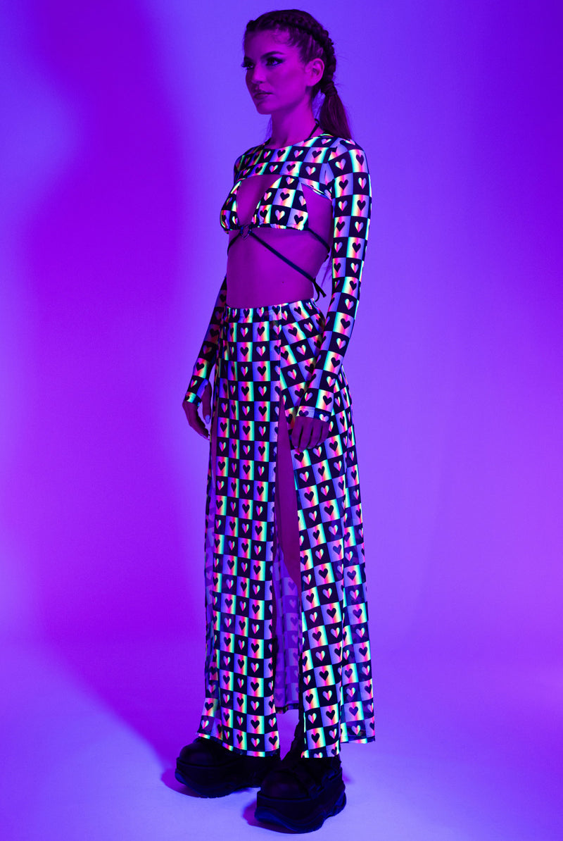 love-game-mesh-skirt-side-view-uv