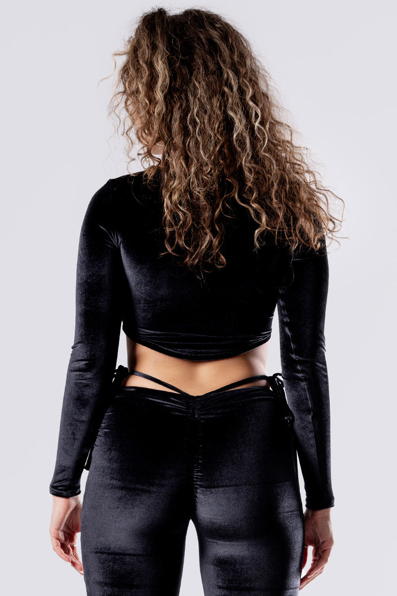 midnight-crush-crew-neck-crop-top-black-velvet-close-back-view