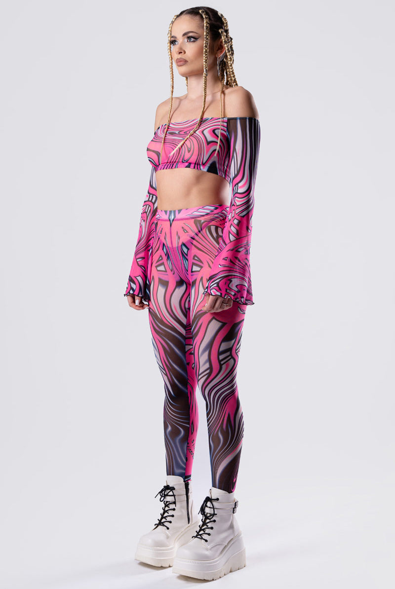neon-magenta-motion-leggings-set-side-view