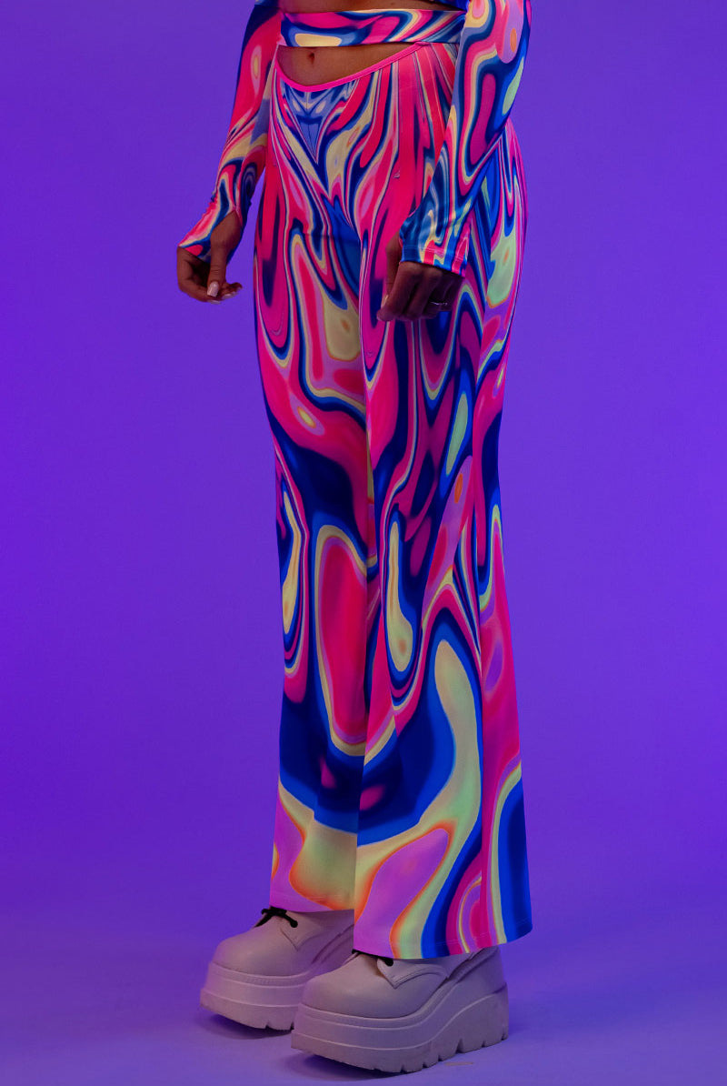 neon-sweetness-flared-pants-uv-close-front-view