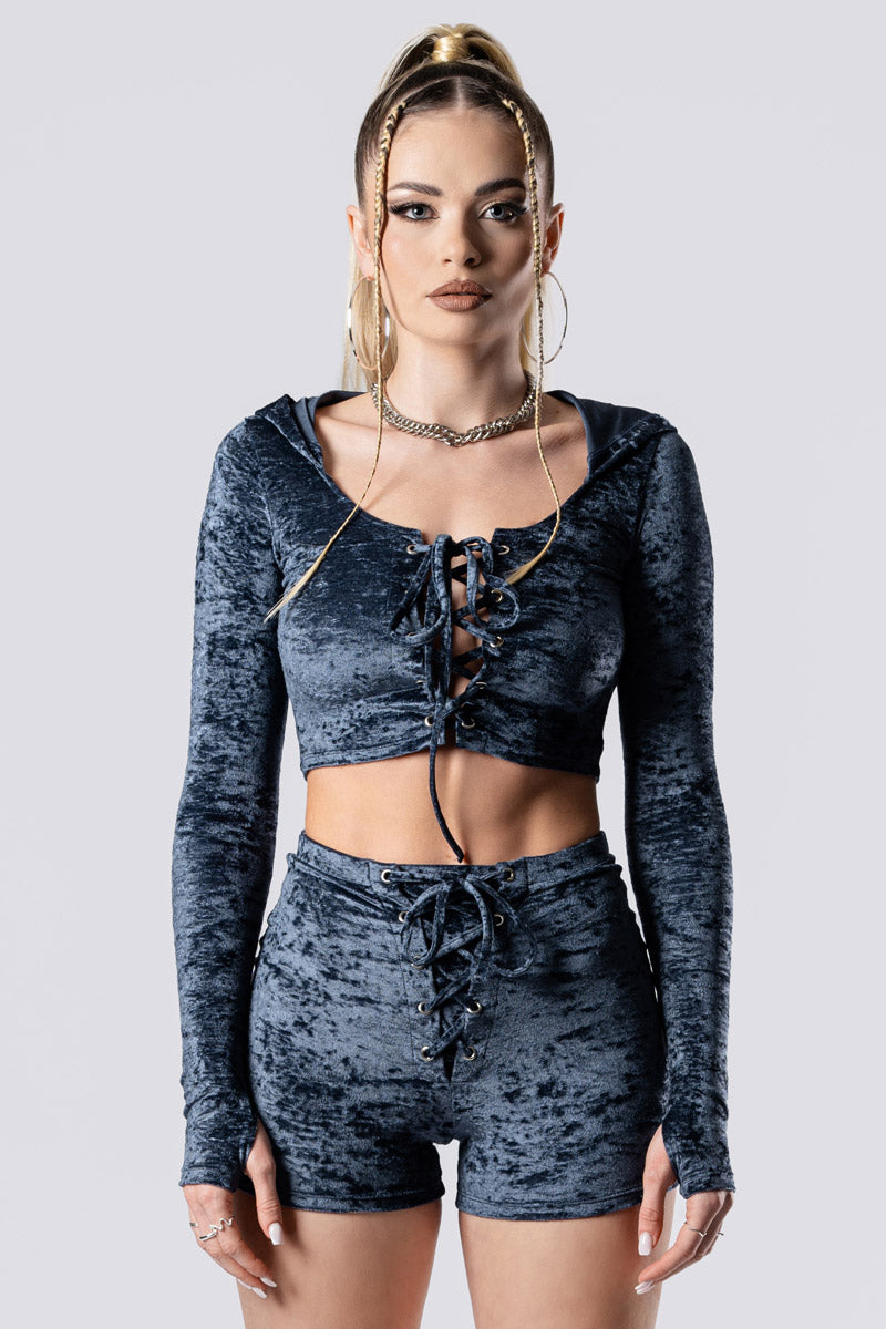 nightshade-lace-up-shorts-set-blue-velvet-close-view