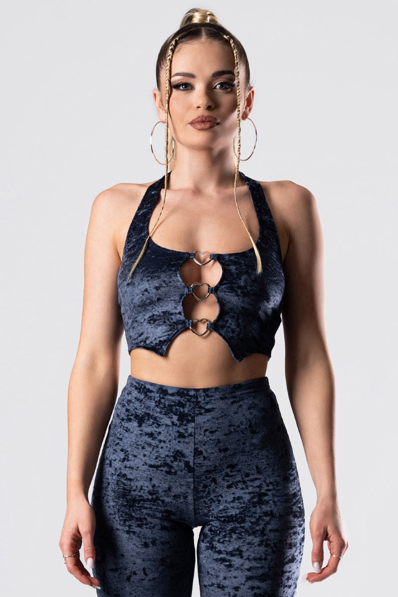 nightshade-triple-ring-halter-top-blue-velvet-close-view
