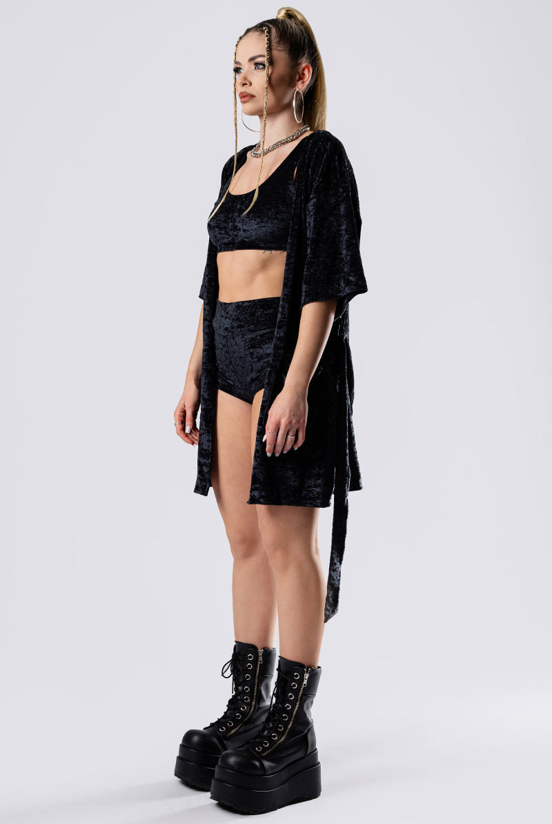 obsidian-muse-robe-side-view-black-velvet