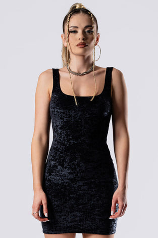 obsidian-muse-square-neck-bodycon-dress-close-view-black-velvet