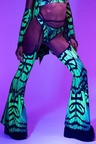 poison-fairy-o-ring-chaps-close-view-uv