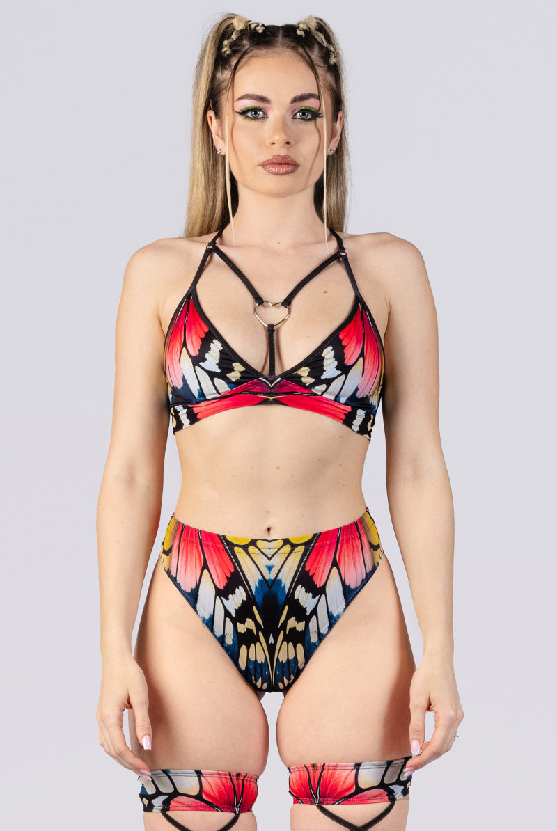 rosetta-strappy-heart-ring-bra-top-close-view