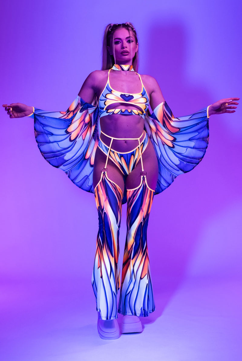 solar-bloom-o-ring-chaps-set-front-view-uv