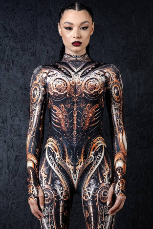 steampunk-traveler-costume-close-view
