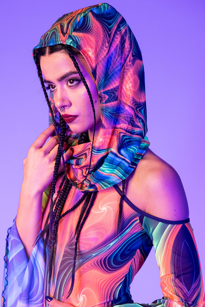 Tropica Rave Hood Close View