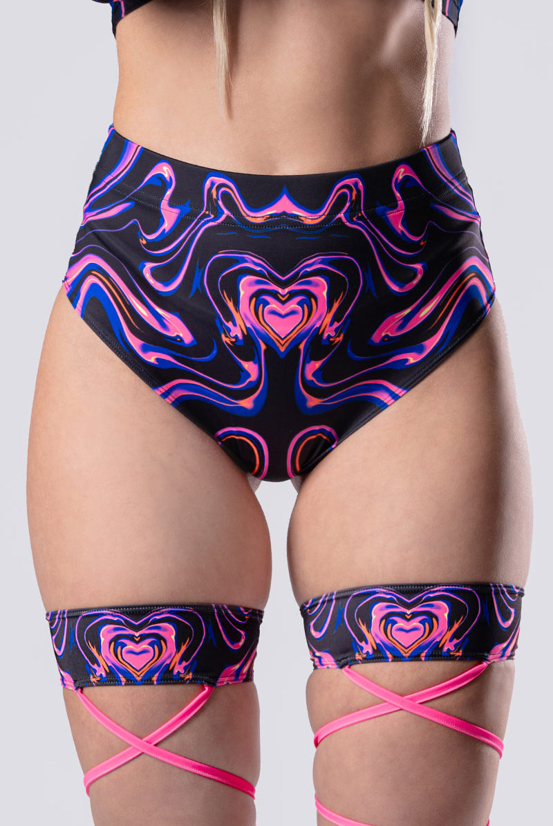 twisted-love-booty-shorts-close-view