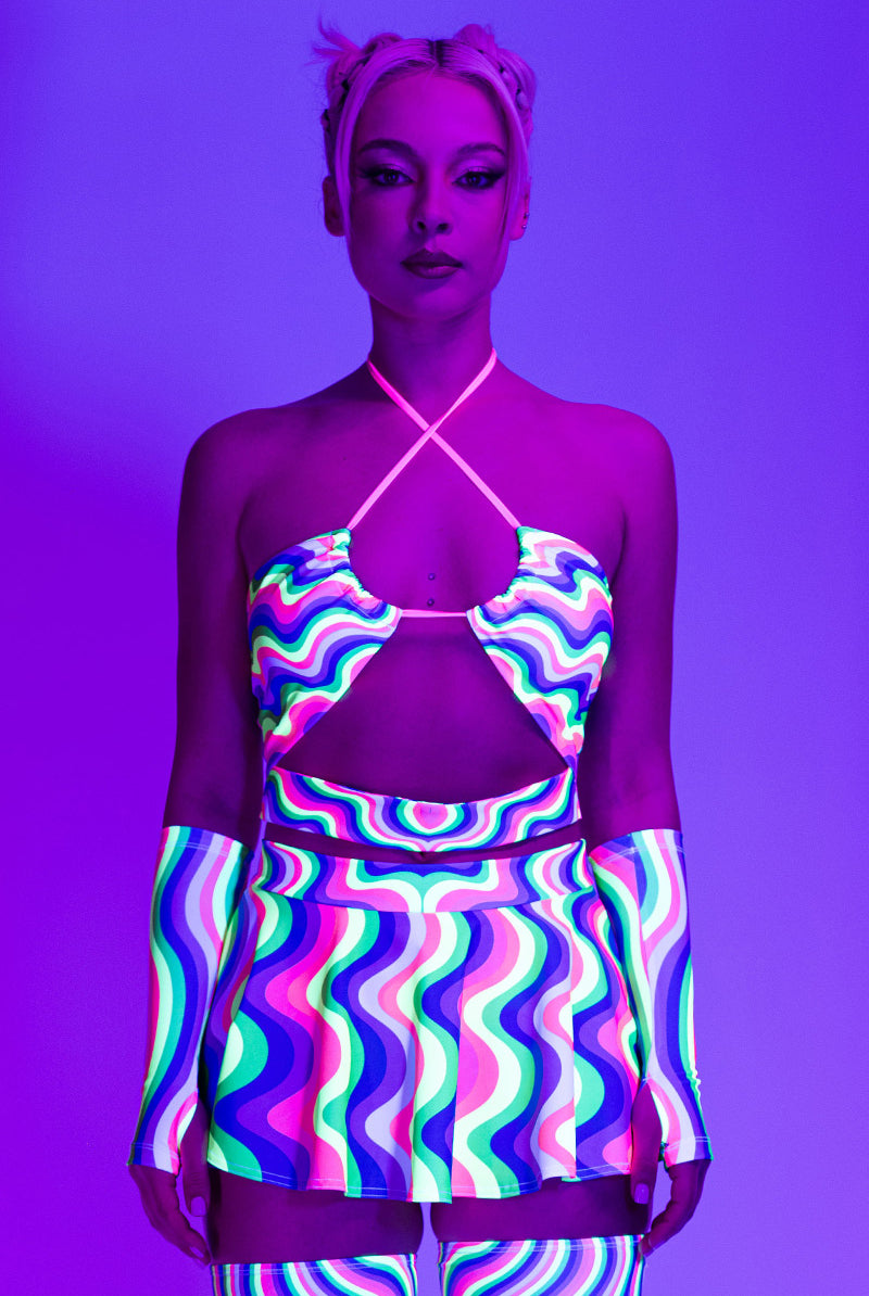 wavy-baby-rave-mini-skirt-close-view-uv