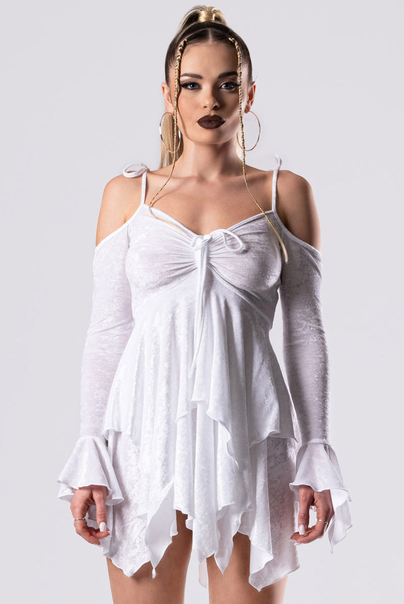 white-innocence-fairy-dress-close-view