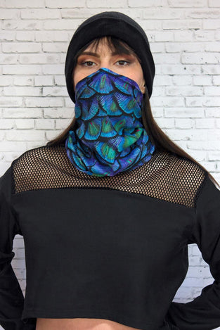 Feather Neck Gaiter Front View