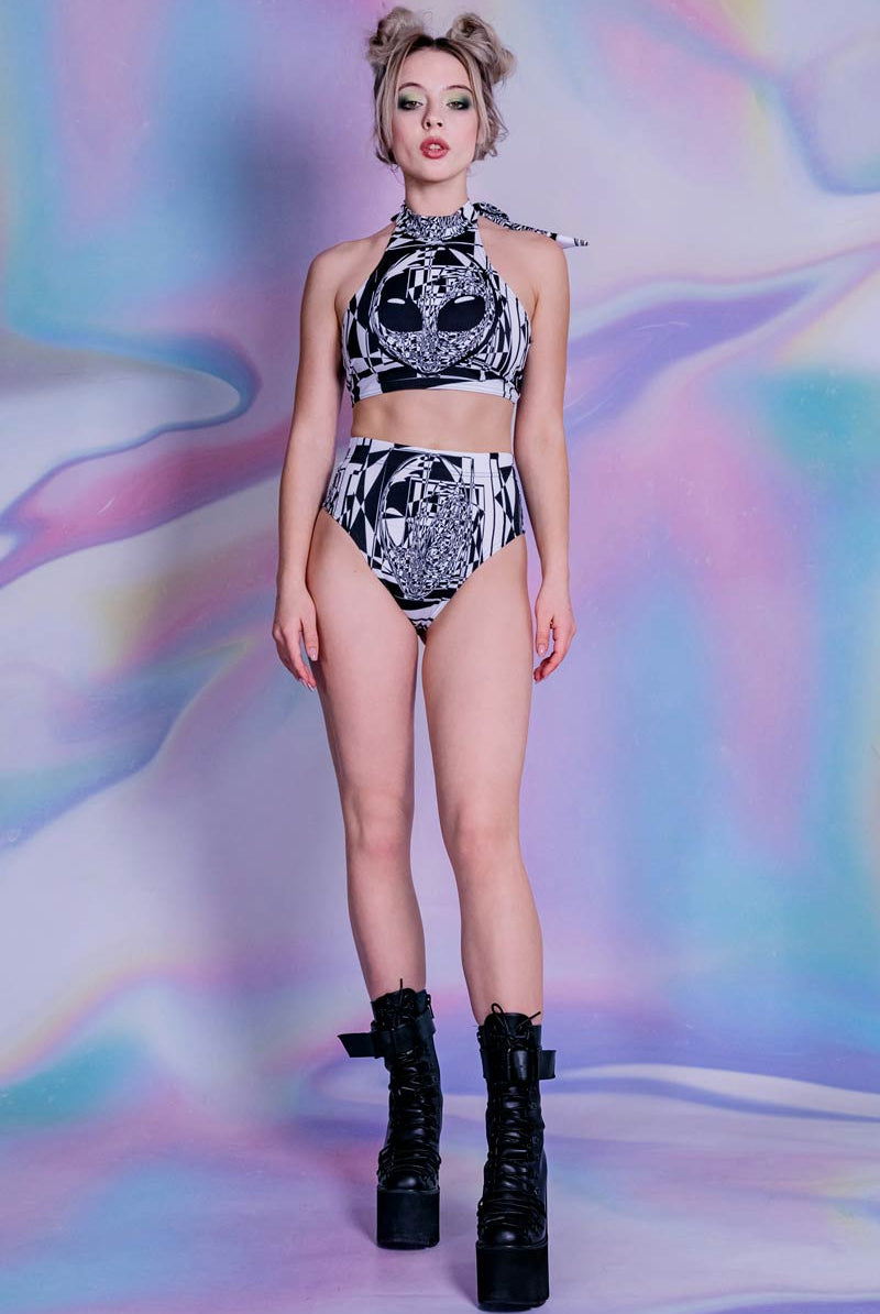 Glitch Alien Rave Shorts Set Full View