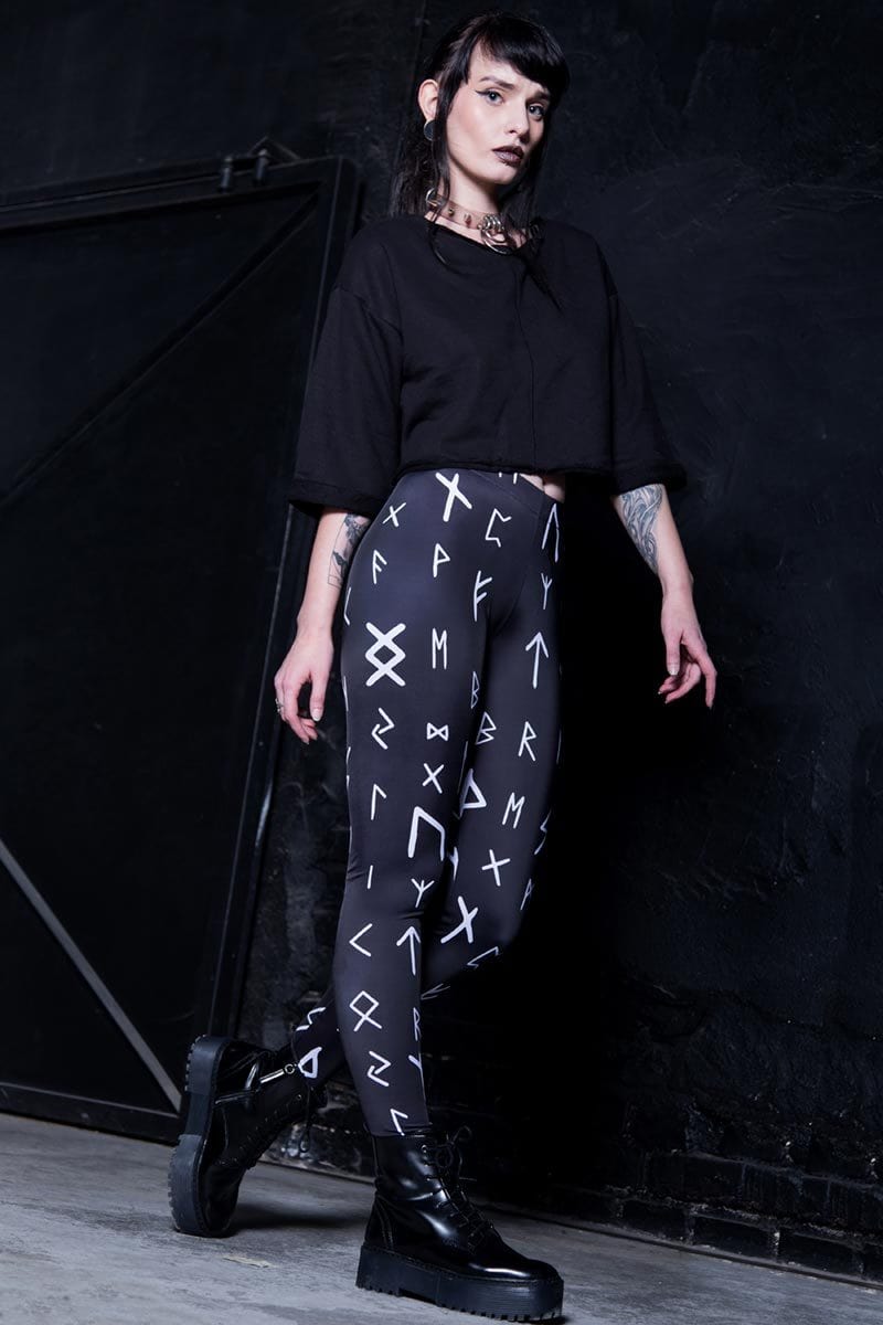 Rune Leggings Close View