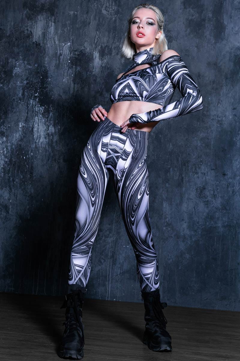 Silver liquid outlet leggings